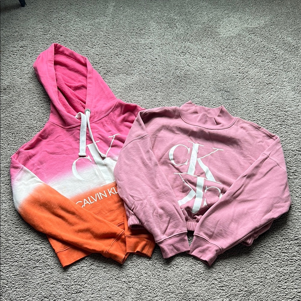 Calvin Klein Jeans Cropped Sweatshirts